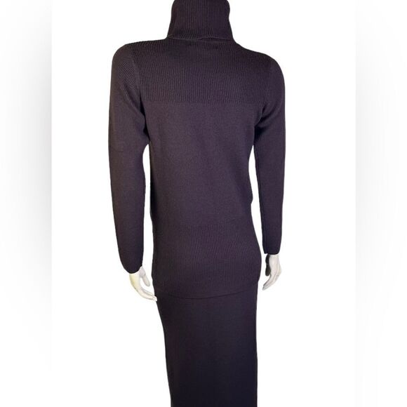 Fabulous Sweater/Skirt Outfit from Andrea Jovine in Like New Condition Size P/M - Picture 8 of 9